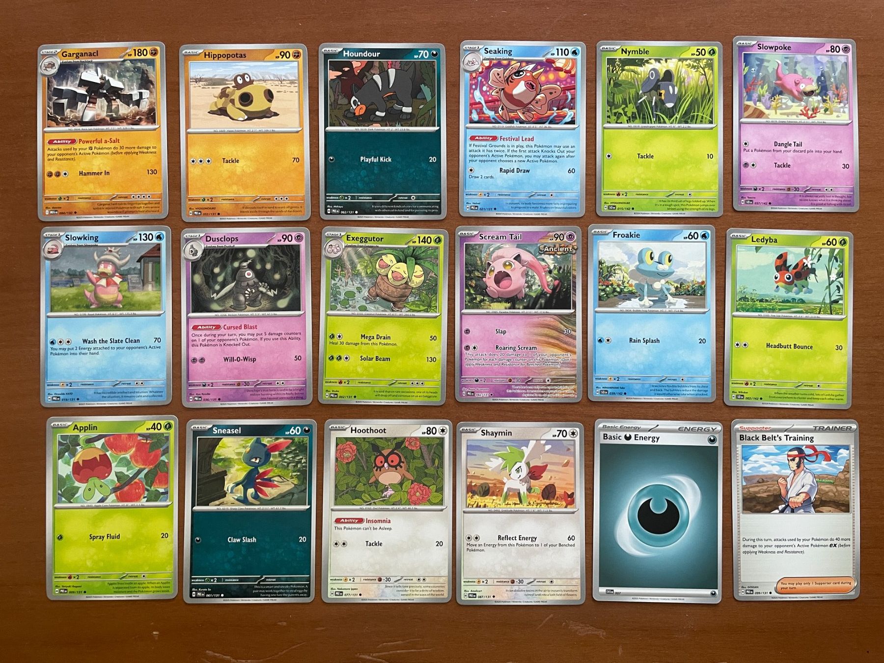 Pokémon Carte collezionabili: Pokemon Karten Set (Versand gratis) – Nuovo (secondo la descrizione) da Chur venduto da Angerson