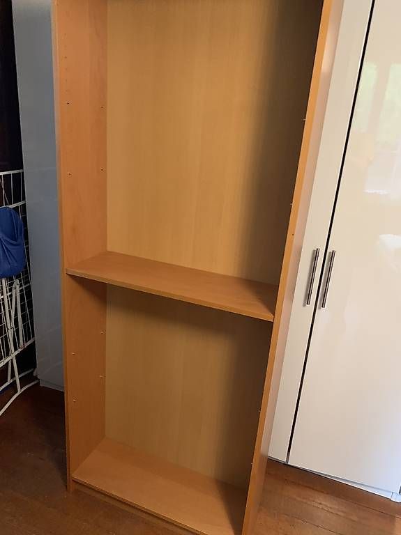 Scaffali: Bibliothèque IKEA Billy – Usato da Montpreveyres venduto da Maleagant