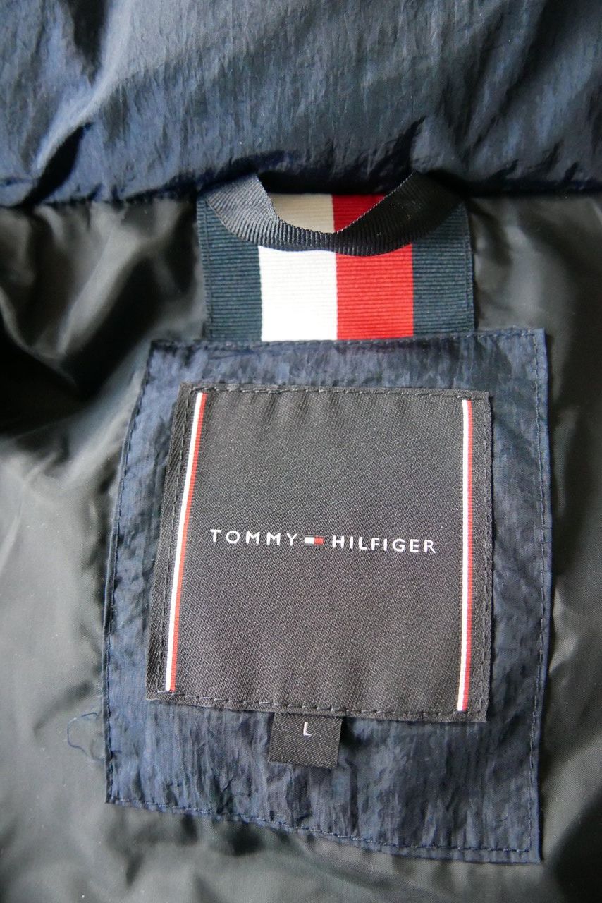 Tommy Hilfiger Giacche: Tommy Hilfiger Daunenjacke - L – Nuovo (secondo la descrizione) da Muri AG venduto da as.secondary 2