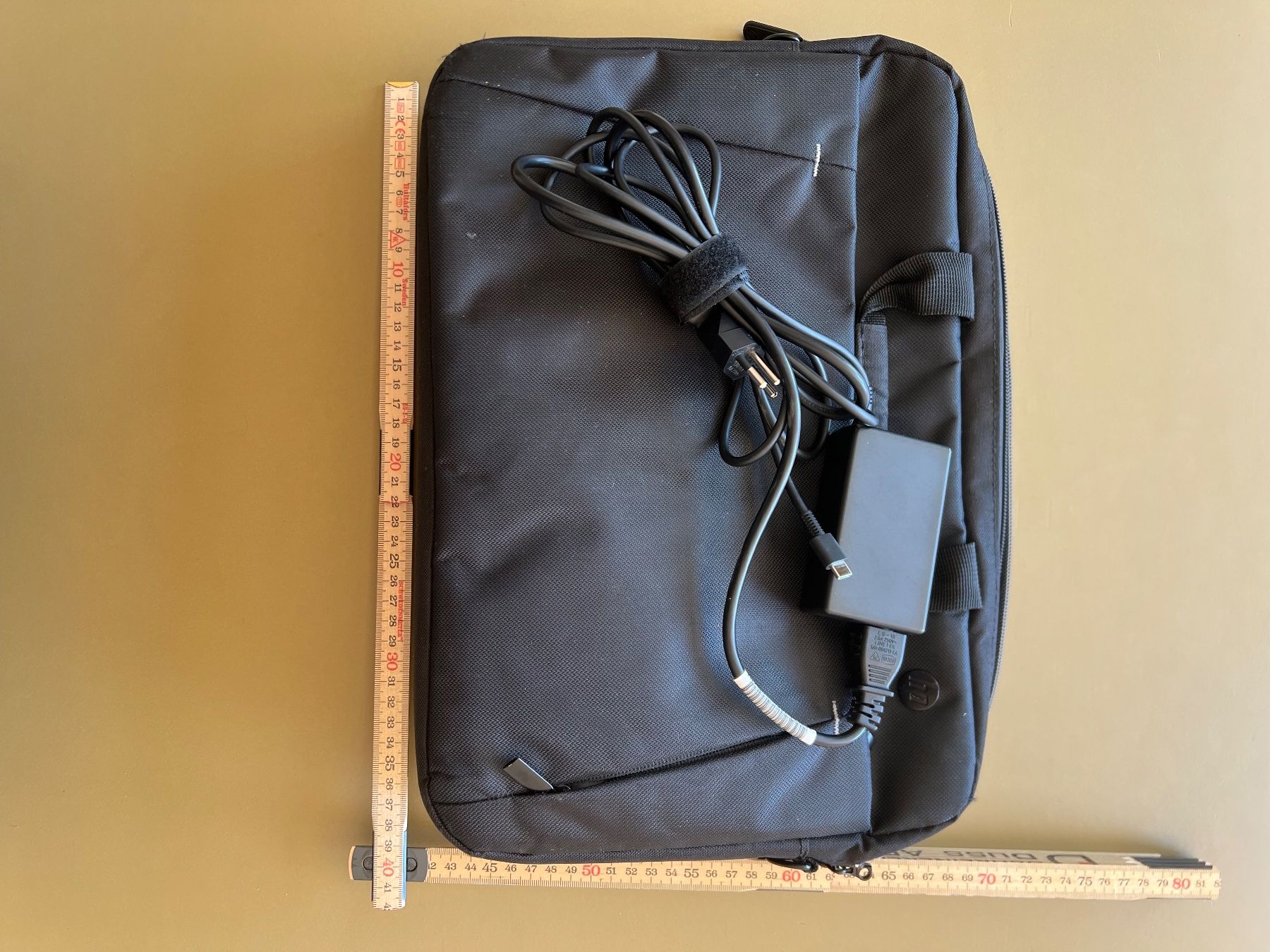 Sacs: HP Notebooktasche mit Tragriemen und Ladekabel – Neuf (Voir description) à Erlenbach ZH par d.sigrist101 1