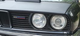 BMW MTechnic Kühlergrill Emblem E30  E28  E34