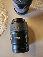 Minolta AF Zoom xi 100-300mm Objektiv mit Etui 