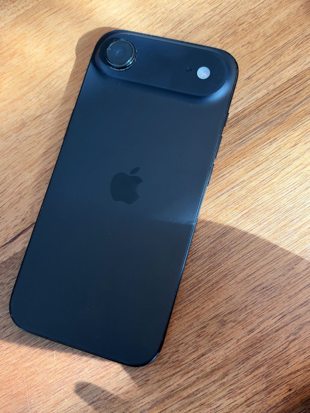 Apple Handys / Smartphones: Iphone Air, Black, 256GB – Gebraucht aus Zürich von acsansiro88 1