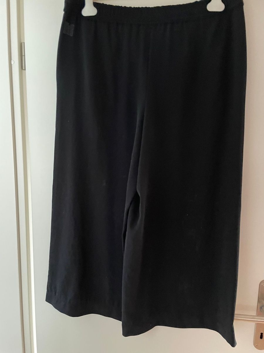 Marc Cain Pantaloni: Marc Cain Stoffhose schwarz Grösse 44 – Usato da Sissach venduto da Monkbay 3