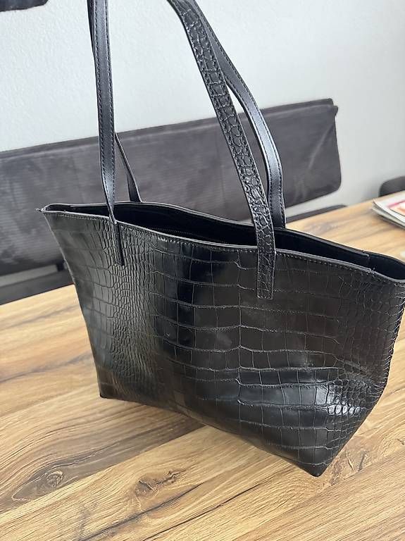 Borse: Schwarze Croco Tote Bag – Usato da Bettlach venduto da michellemmm 3