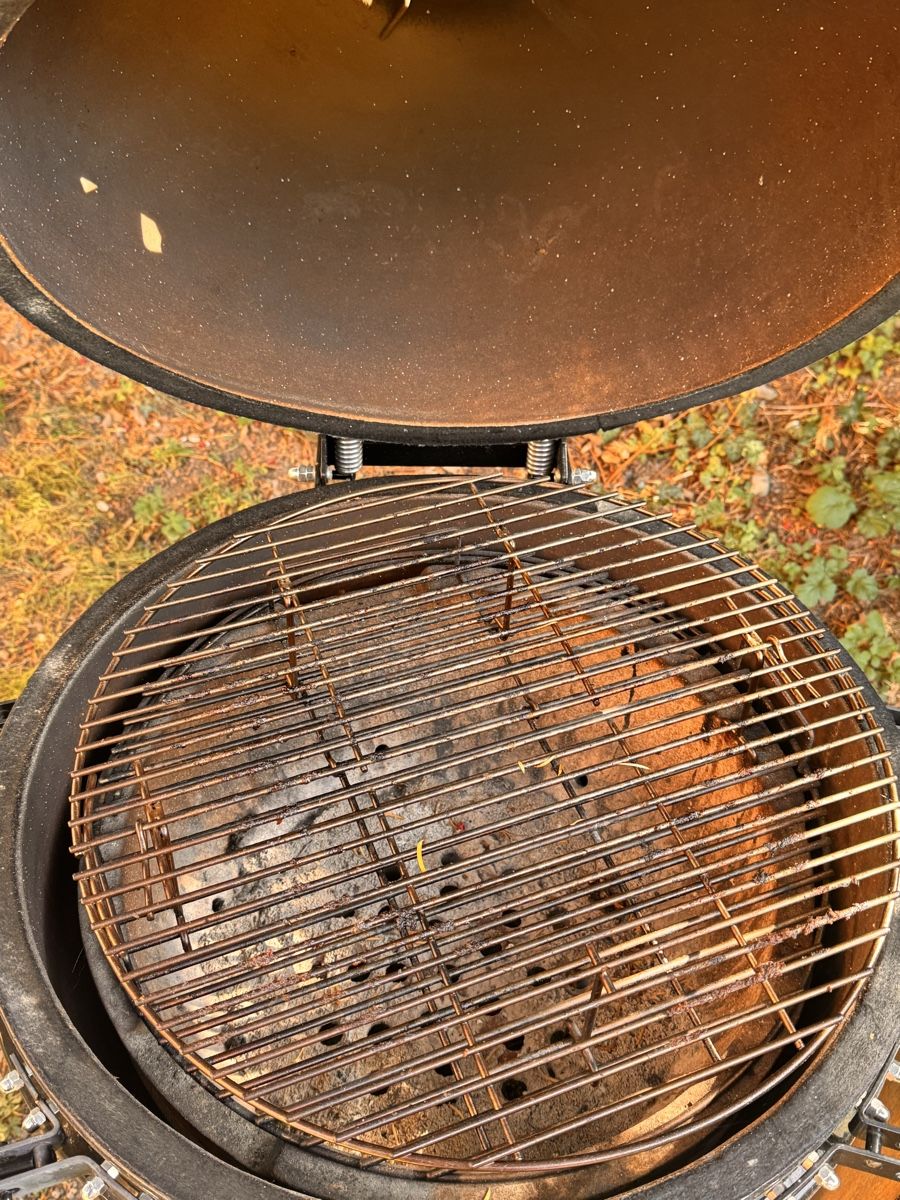 Grills: Kamado Grill Keramik schwarz – Gebraucht aus Zürich von pon_pv8m 3