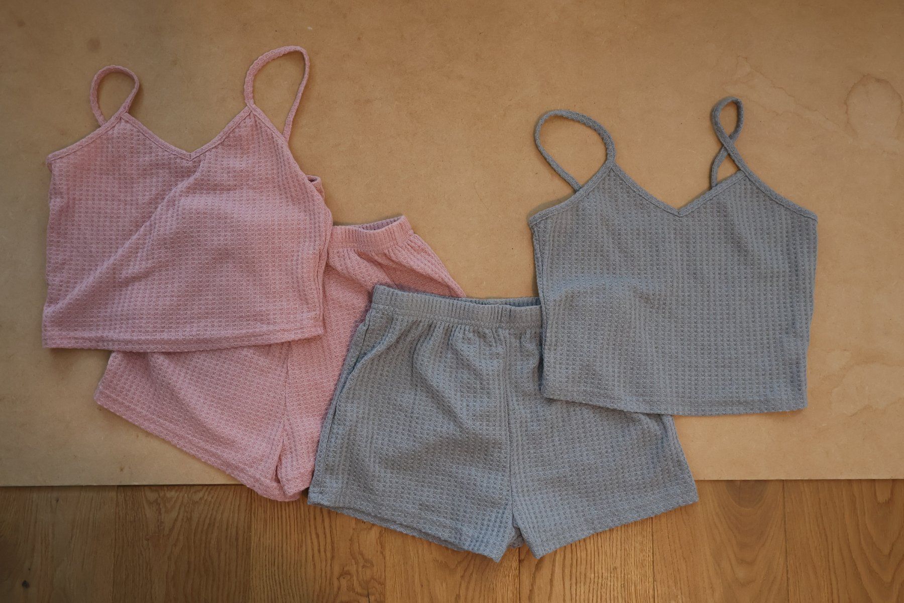 Pigiama & Simili: 2 Pijamas, Grösse S – Usato da Sins venduto da ann_pr2w