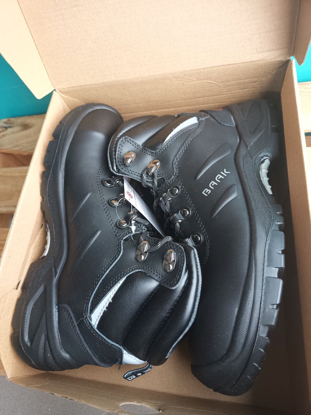 Scarpe da uomo: Baak Sicherheitsschuhe S3 SRC ESD 40 – Nuovo e nell'imballaggio originale da Oberegg venduto da 19franzi94 6