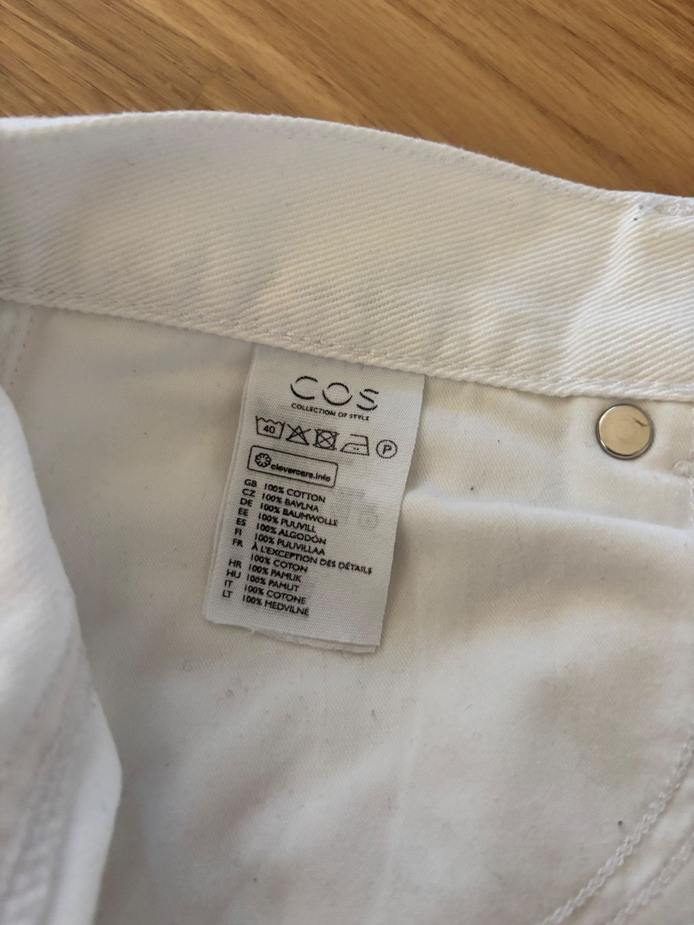 Cos Jeans: COS Damen Jeans W28 Weiss – Usato da Zürich venduto da Kalllaz 3