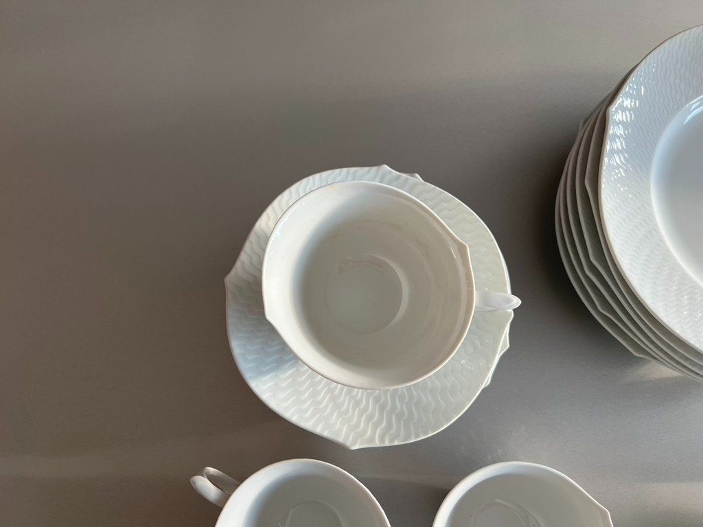 Set di piatti: Weisses Meissen Teegeschirr – Usato da Zumikon venduto da hall0123 3