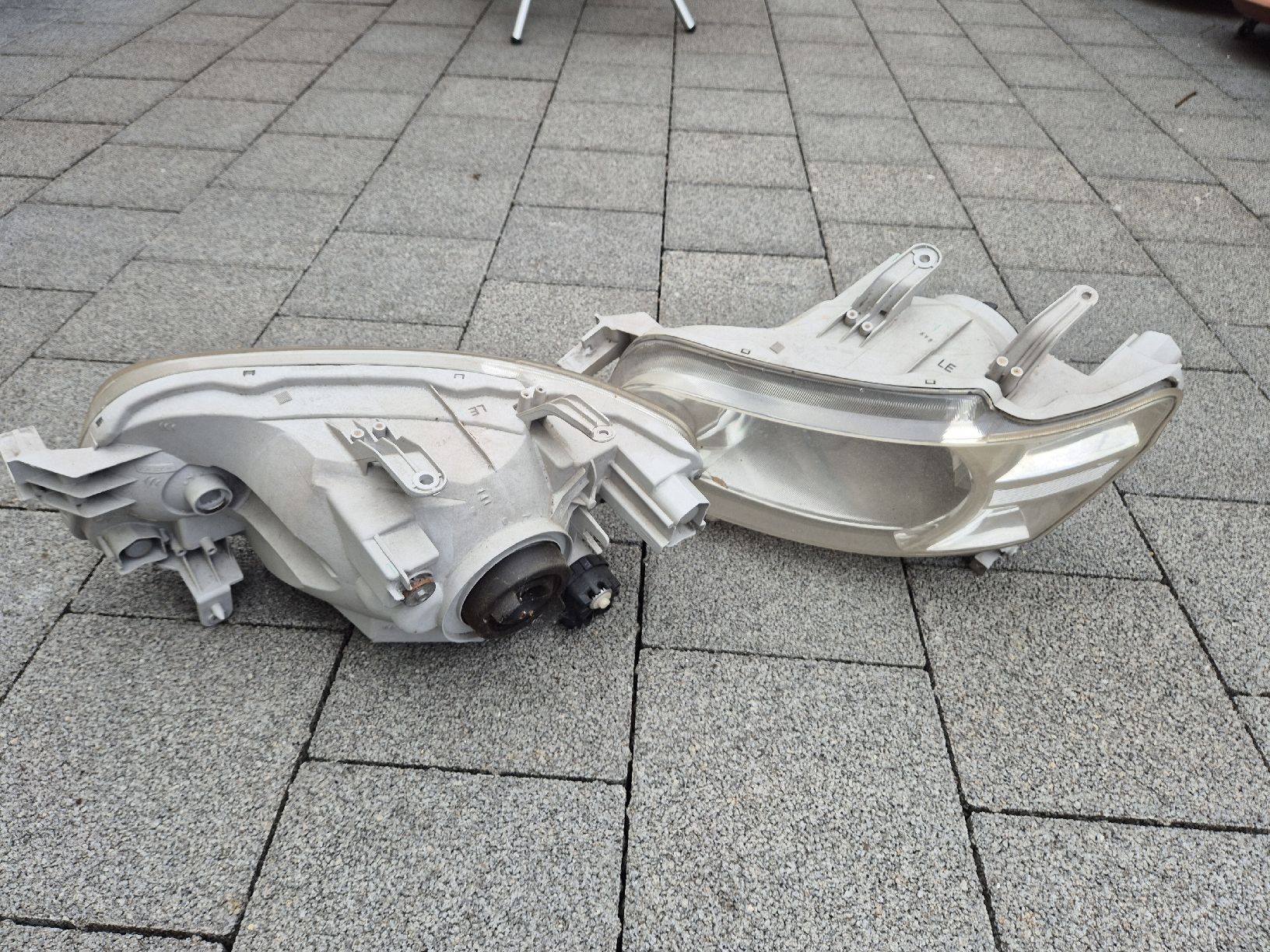 Phares: Scheinwerfer Daihatsu Materia – D'occasion à Baar par Safti
