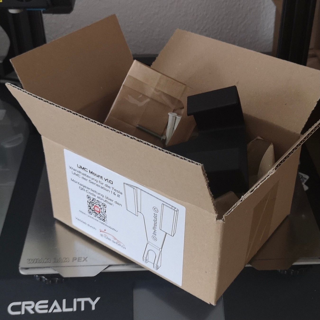Wandhalterungen: UMC Wandhalter Tesla Model S/3/X/Y – Neu und originalverpackt aus Dietikon von e-car-shop.schweiz 2