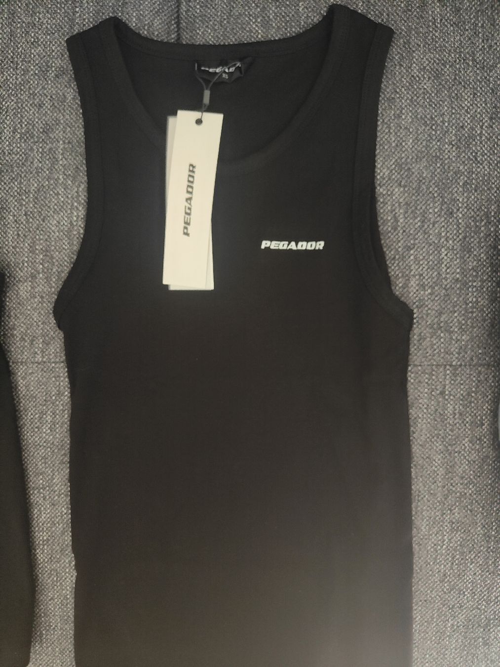 Top: Tanktop, Pegador, original – Nuovo e nell'imballaggio originale da Muttenz venduto da NMtn.