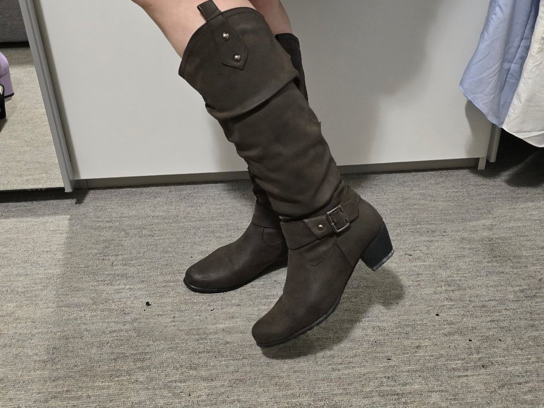 Scarpe da donna: Stiefel Grösse 39 – Usato da Chur venduto da Mikymiki 1