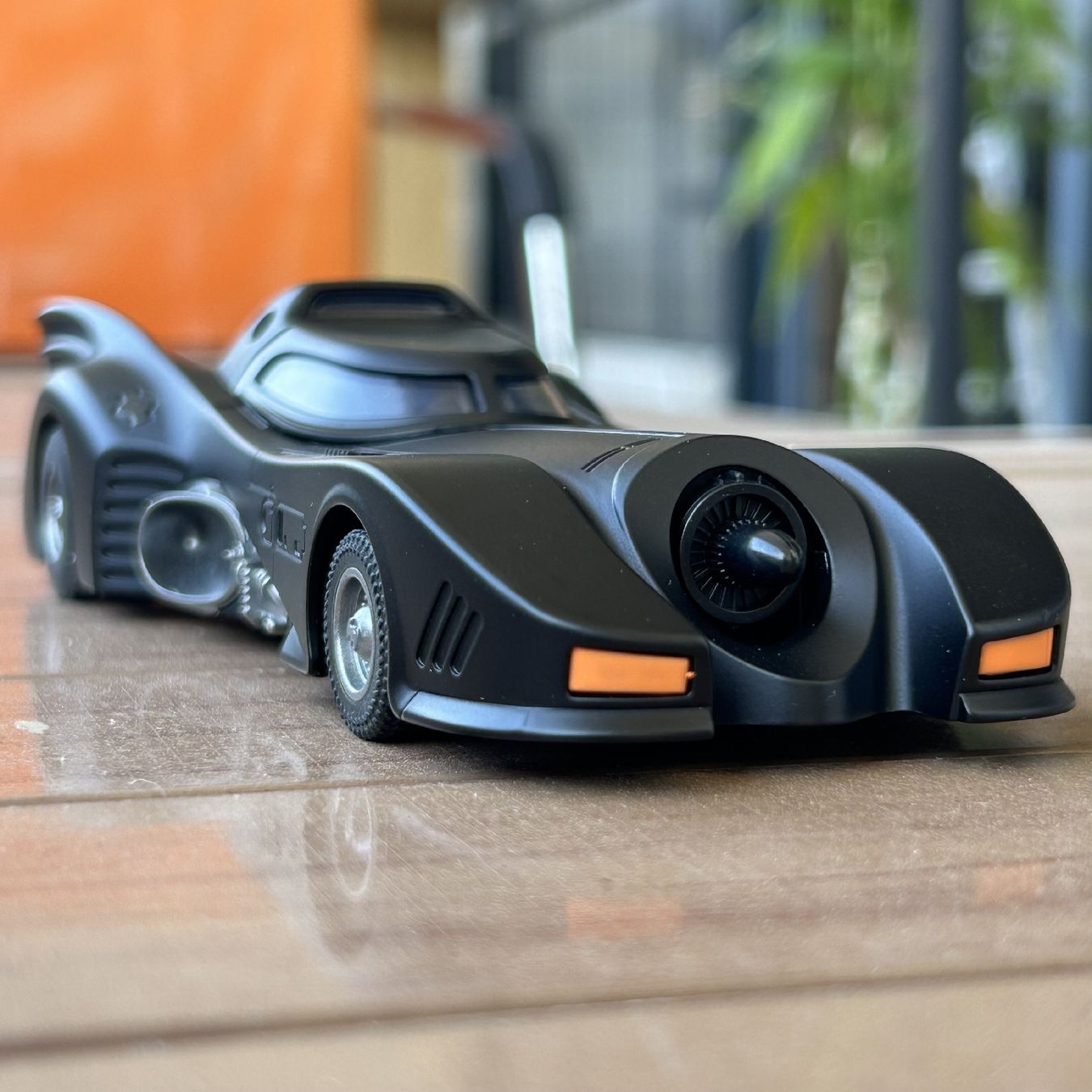 Giocattoli: Batman - 1989 Batmobile Metal Classic Model Car – Nuovo (secondo la descrizione) da Glattbrugg venduto da har_jgc7 3