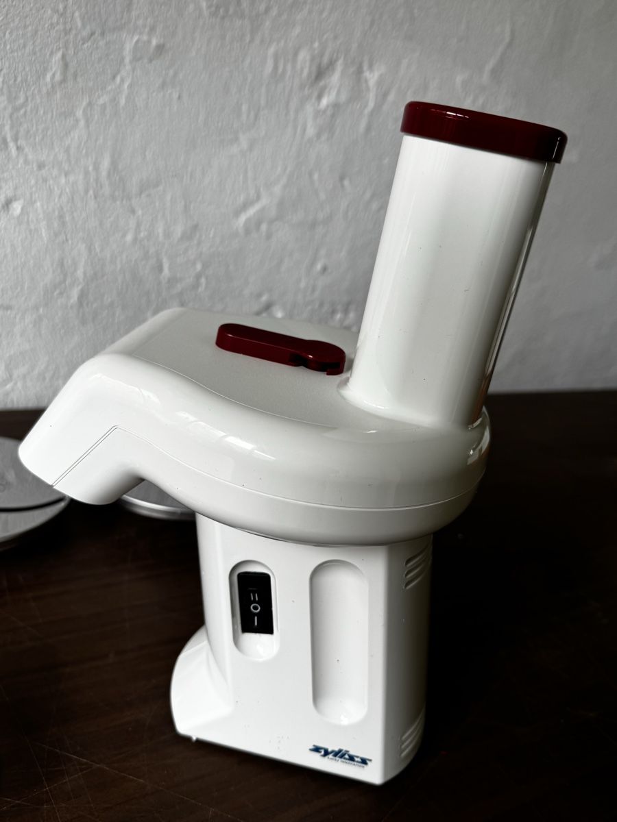 Zyliss Elettrodomestici da cucina: Zyliss Multischneider mit 4 Einsätzen – Nuovo (secondo la descrizione) da Arisdorf venduto da comestibles 1
