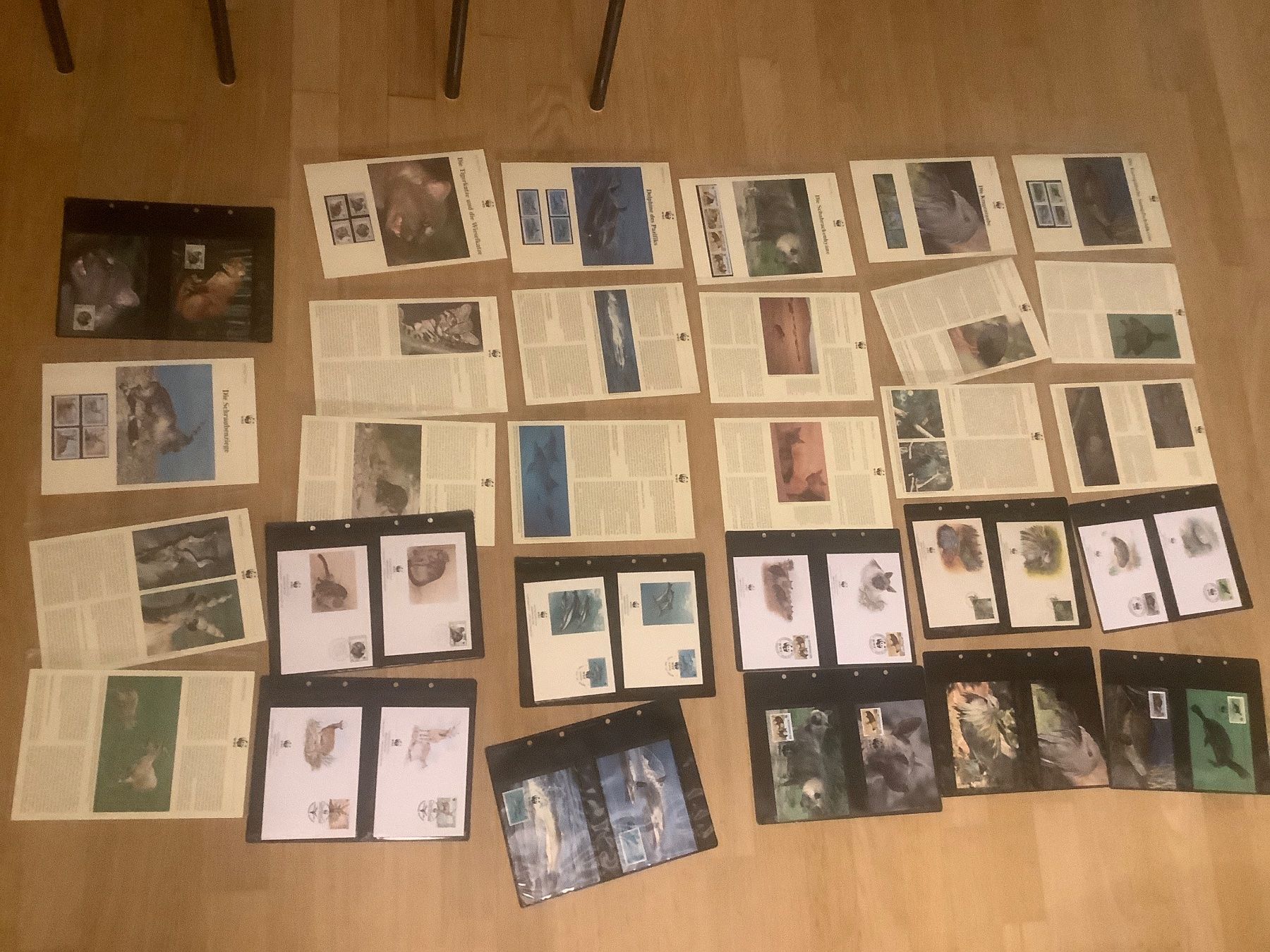 WWF Alben: 2 WWF Briefmarken Alben mit Dokumenten – Gebraucht aus St. Gallen von herbrig2 5