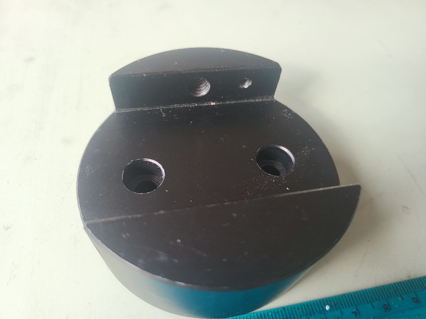 Supporti a parete: Aluminium Round Flange Plate Mount Bracket – Usato da Geneve venduto da T36