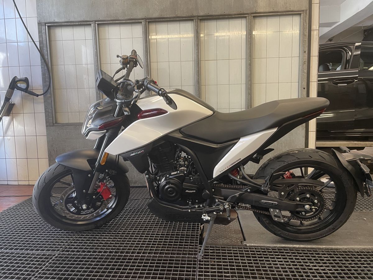 Malaguti Strasse: Malaguti Drakon 125 – Gebraucht aus Zürich von jer_czq8 1