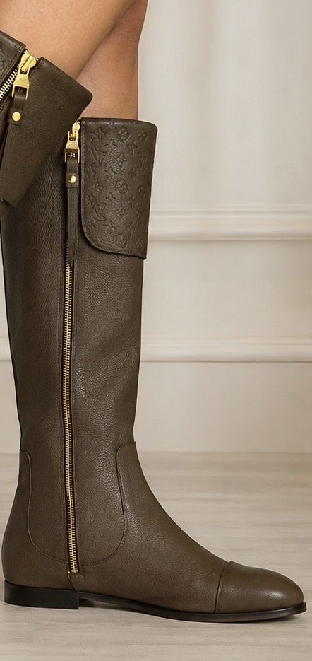 Louis Vuitton Damenschuhe: Stivali LOUIS VUITTON 40.  – Gebraucht aus Bellinzona von nat_j2w5 1
