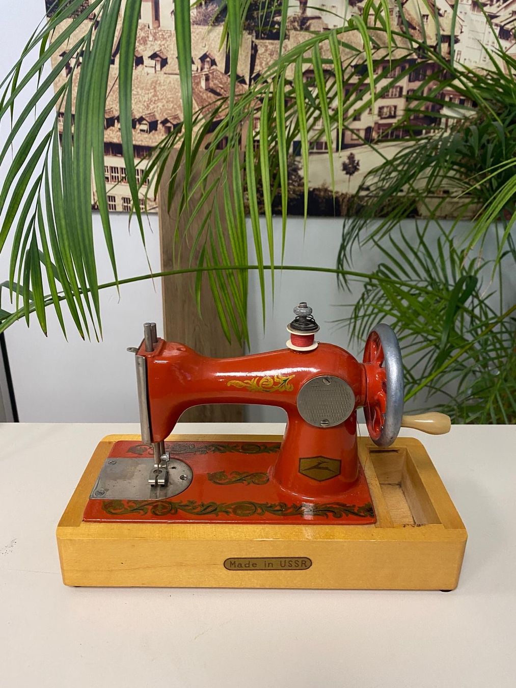 Nähmaschinen: Schöne rote Vintage Nähmaschine – Gebraucht aus Brügg BE von rutschimedizin 2