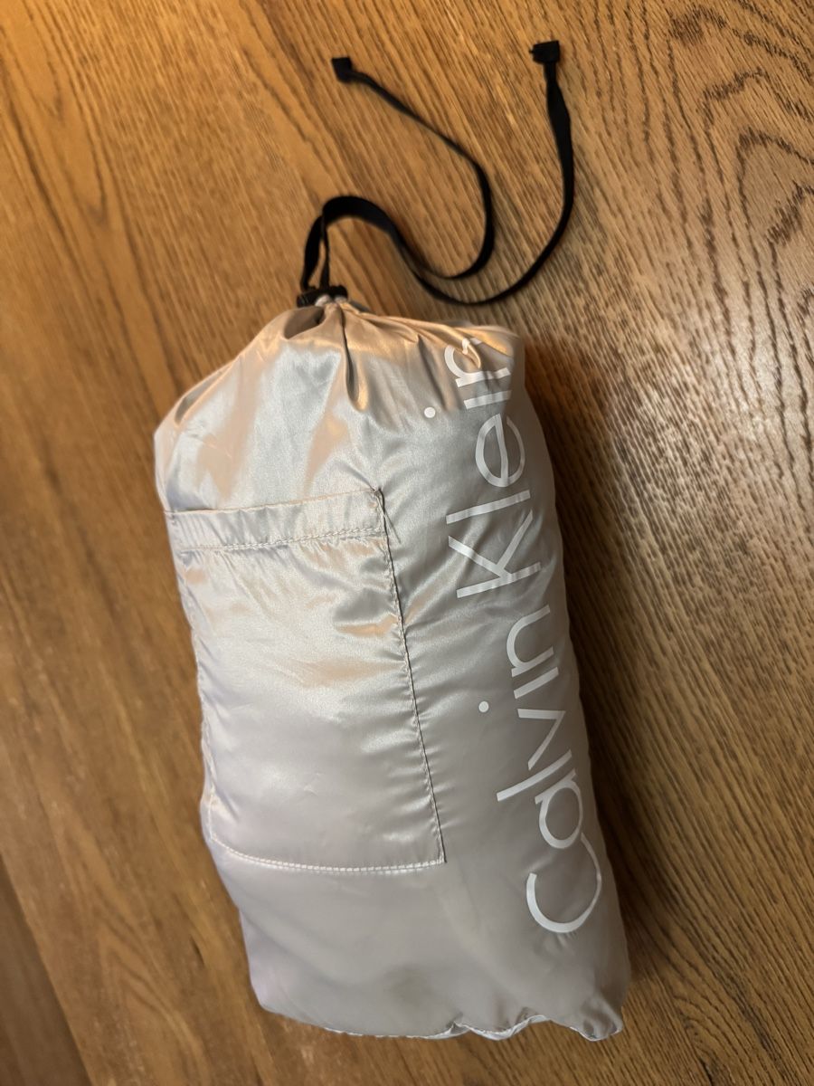 Calvin Klein Giacche: Calvin Klein Daunenjacke – Usato da Küssnacht am Rigi venduto da Belli_12 4