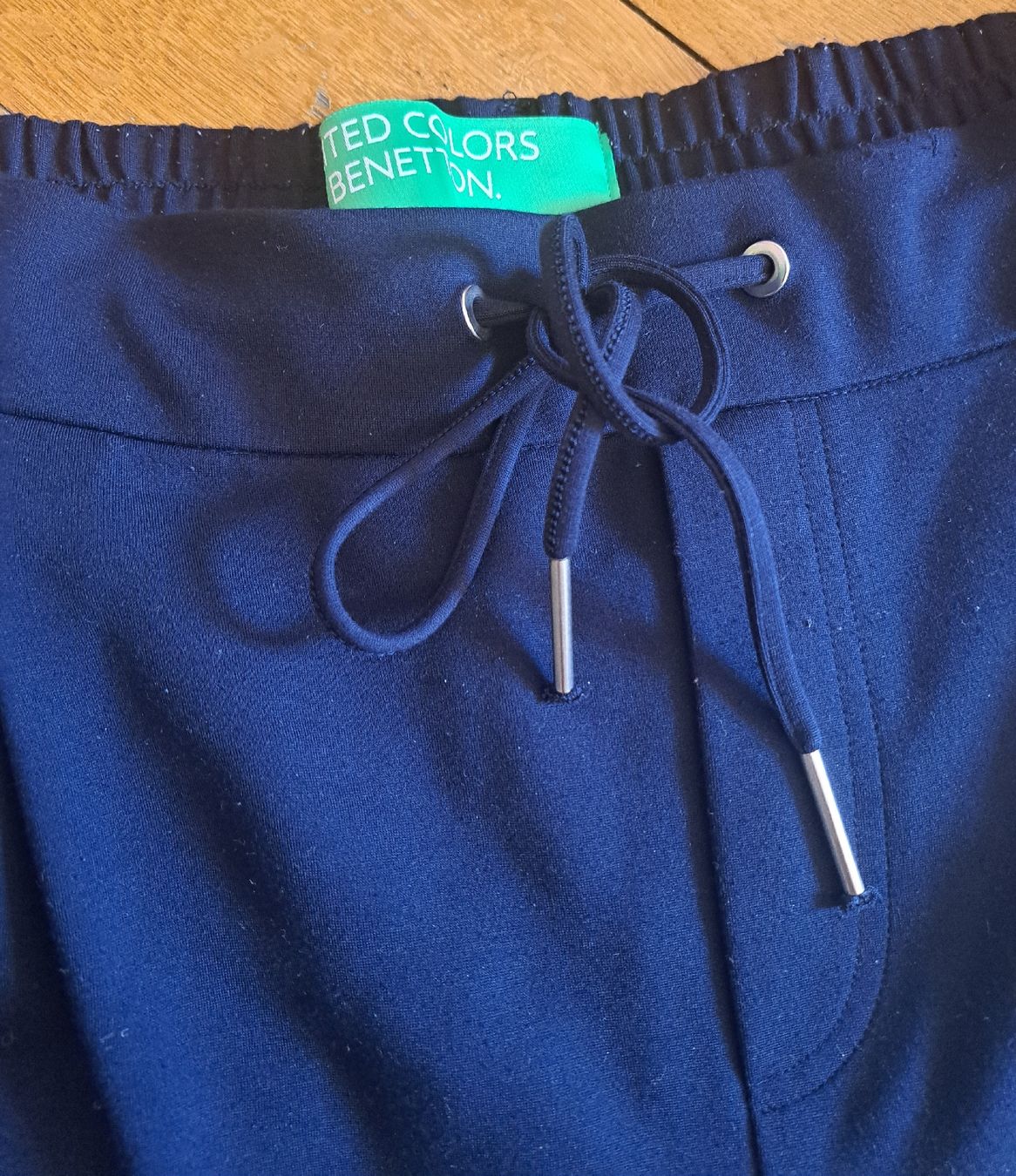Benetton Pantaloni: BENETTON Hose Grösse L dunkelblau – Usato da Zürich venduto da dph_r9t2 2