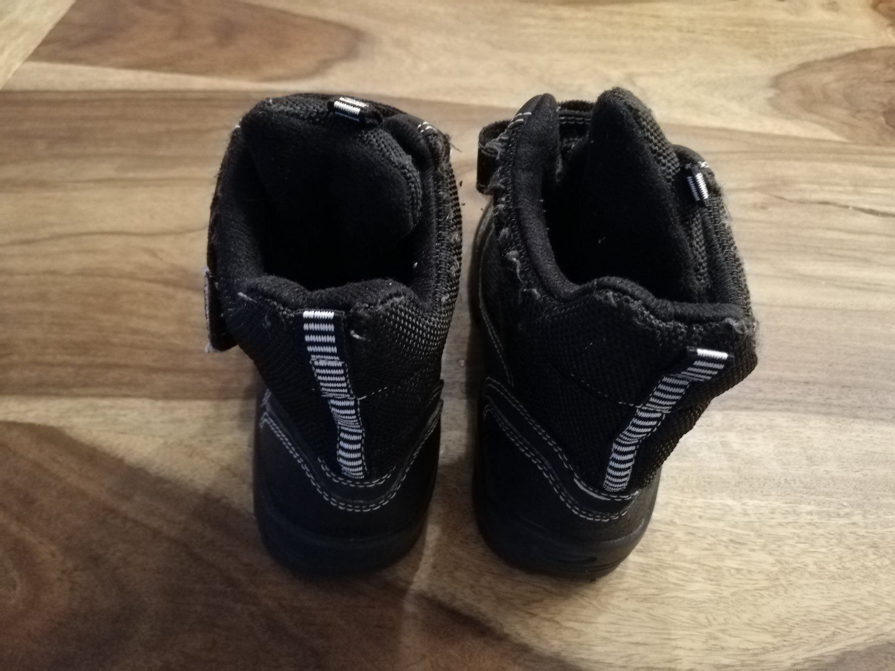 Schuhe für Jungen: Winterschuhe in Gr. 28 – Gebraucht aus Oberrieden von smarties949 3