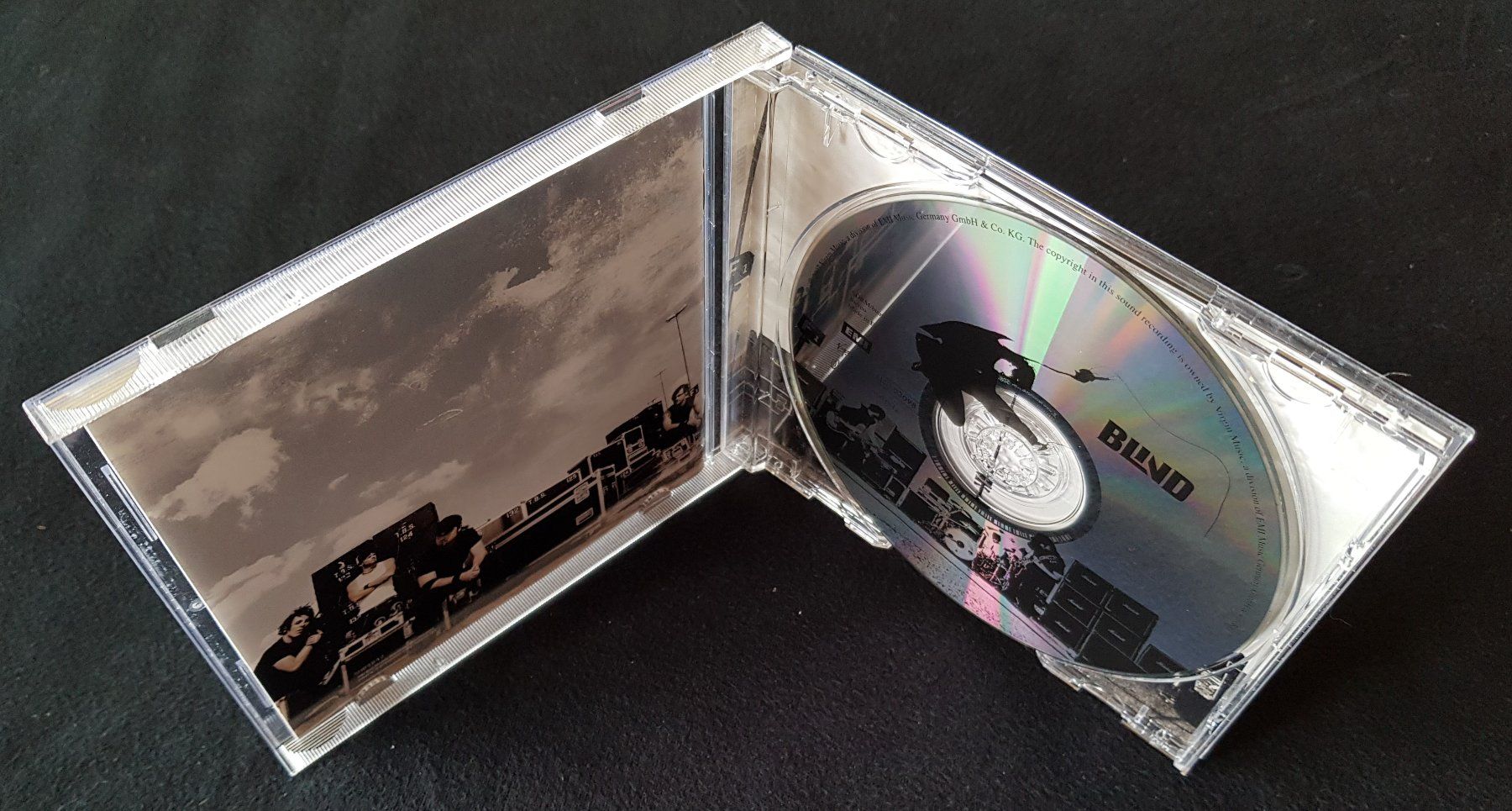 CD: Blind – Blind - CD - 2007 - First Press - Virgin Records – Usato da Uster venduto da Zardodel 3