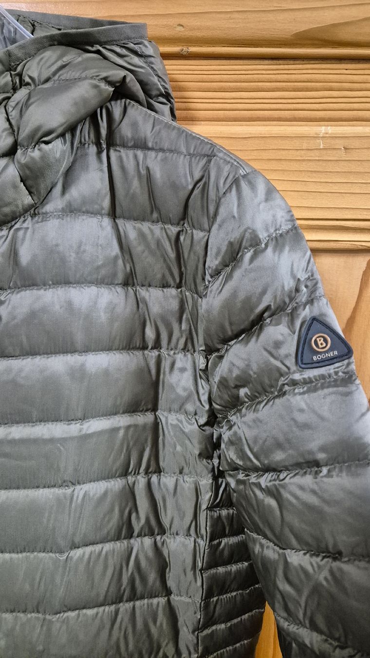 Bogner Cappotti: Bogner Light Down Kurzmantel Gr. 38 – Usato da Oberentfelden venduto da Principessa75 2