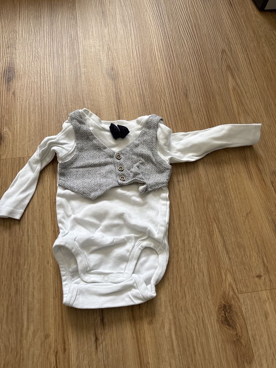 Lotti & Set di vestiti: 5 Bodys  Lang 68 – Usato da Chur venduto da copino 1