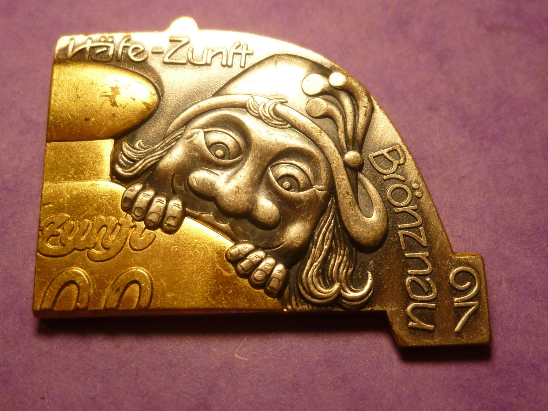 Plaquettes & Badges: BRÖNZNAU 1997 GOLD – D'occasion à Ried (Muotathal) par Mandarin02