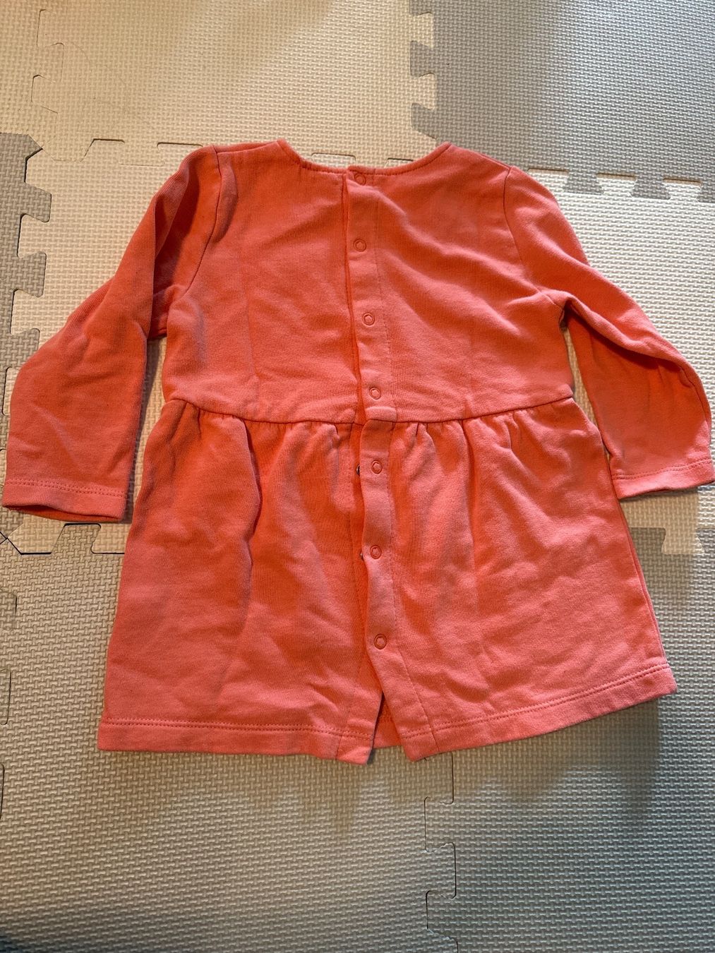 Vestiti & Gonne: Kleidchen 86/92 – Usato da Zürich venduto da Petrui 2