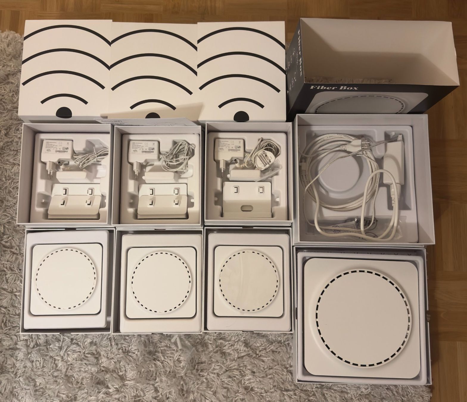 Salt Modem & Router: Salt Fibre Glasfaser Modem Set mit Range Extender – Difettoso da Kaiseraugst venduto da Kinghomer