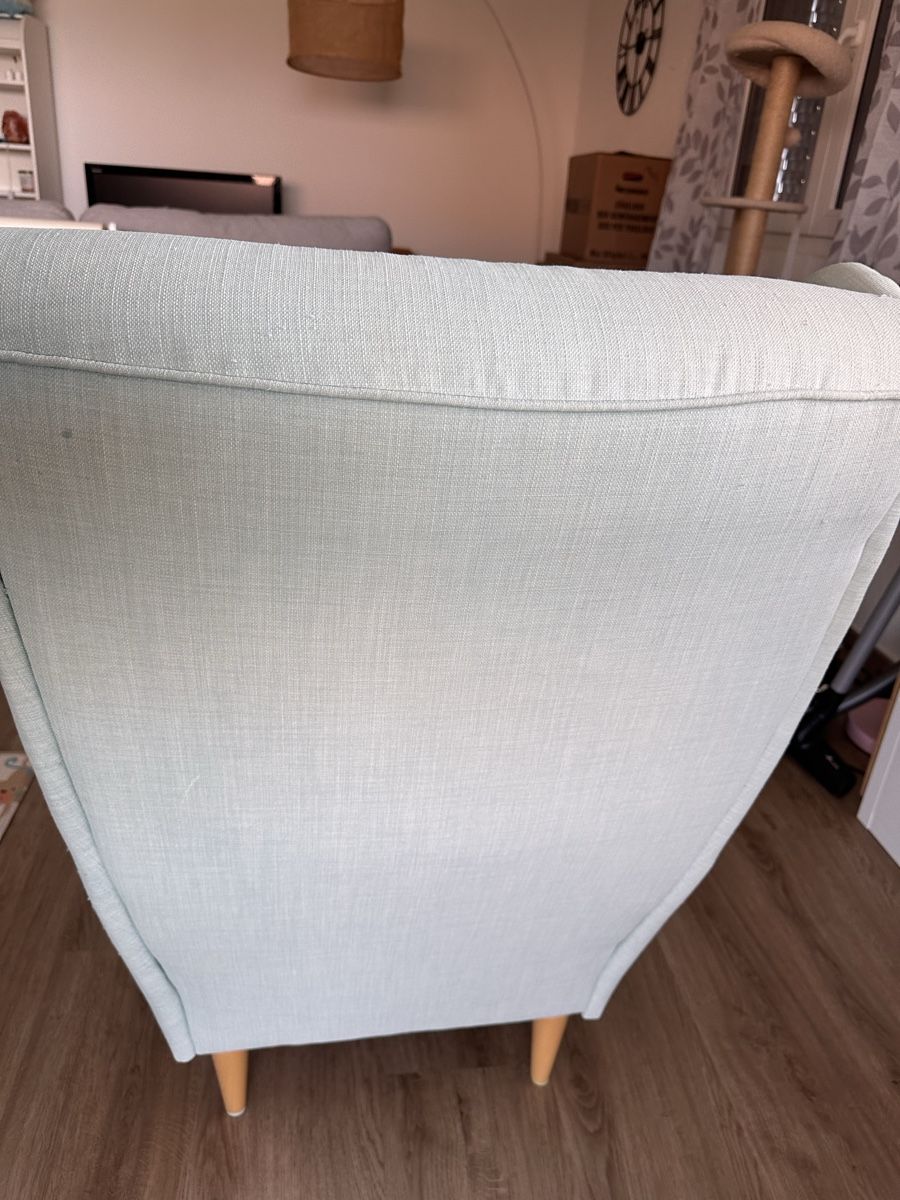 Ikea Poltrone: Fauteuil IKEA STRANDMON avec repose pieds – Usato da Russy venduto da ste_669z 4