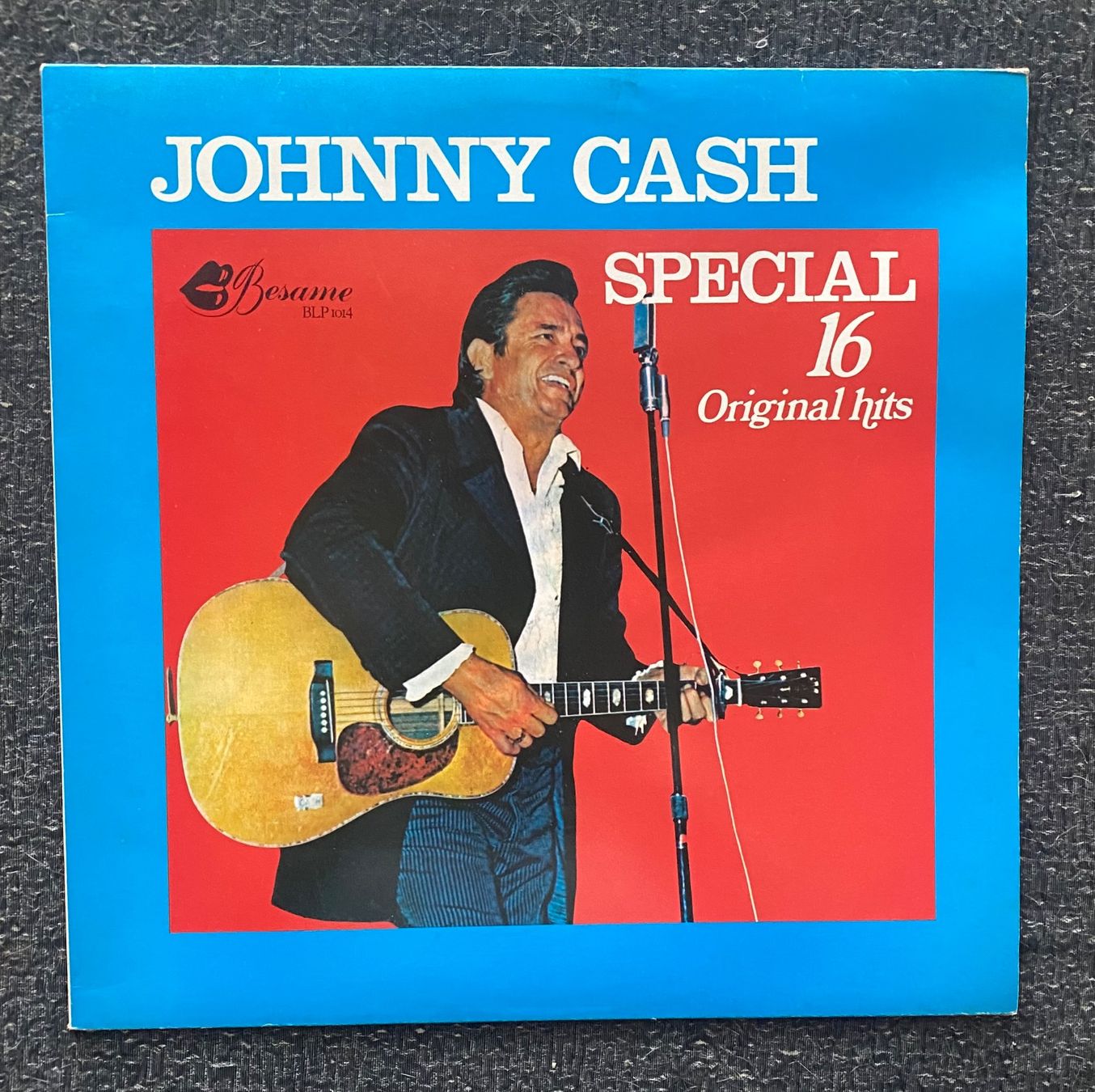 Schallplatten: Johnny Cash Special - 1 LP "16 orginal hits" – Gebraucht aus Schnottwil von Chasarmar