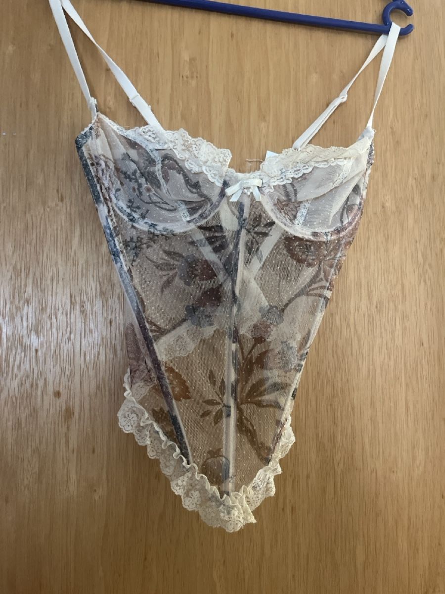 Top: Vintage Corset XS-S – Usato da Porsel venduto da ali_tdk9