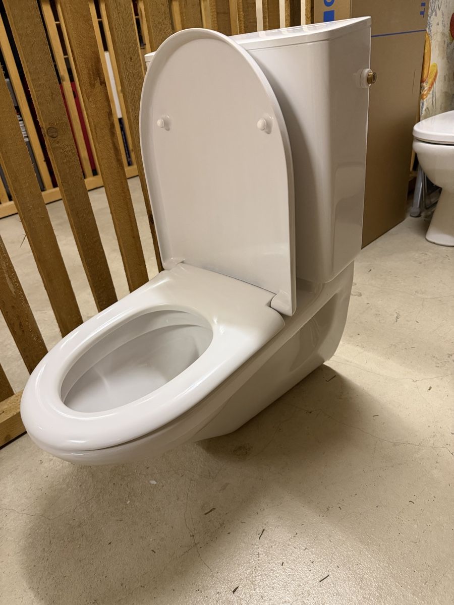 Laufen WC: Wand WC Laufen – Usato da sargans venduto da arbon- 2