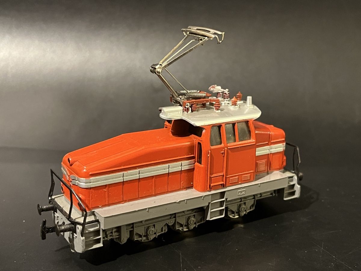 Märklin Modellini di ferrovie: Märklin E-Rangierlokomotive H0 3044 – Usato da Wiesenberg venduto da swissantik 1
