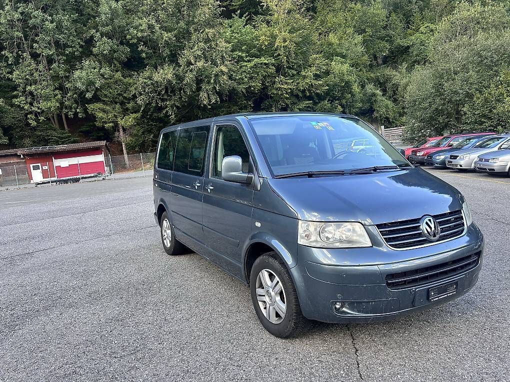 Autos: VW T5 2.5 TDI Automat – Gebraucht aus Mülenen von Jetmir019 1