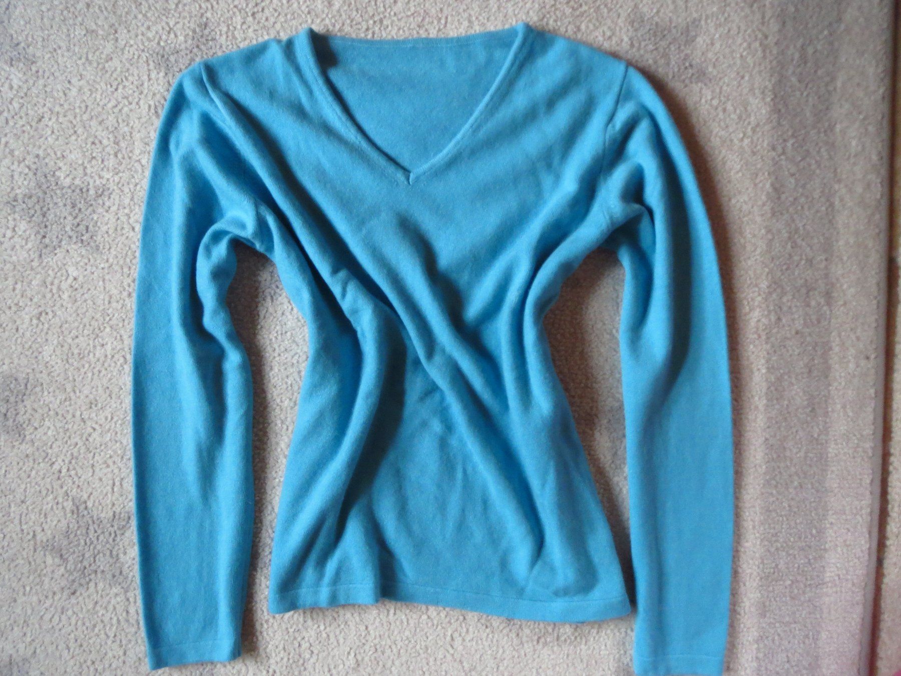 Maglioni & Felpe: sehr schöner KASCHMIR Damen Pullover – Usato da Kiental venduto da Anna8702
