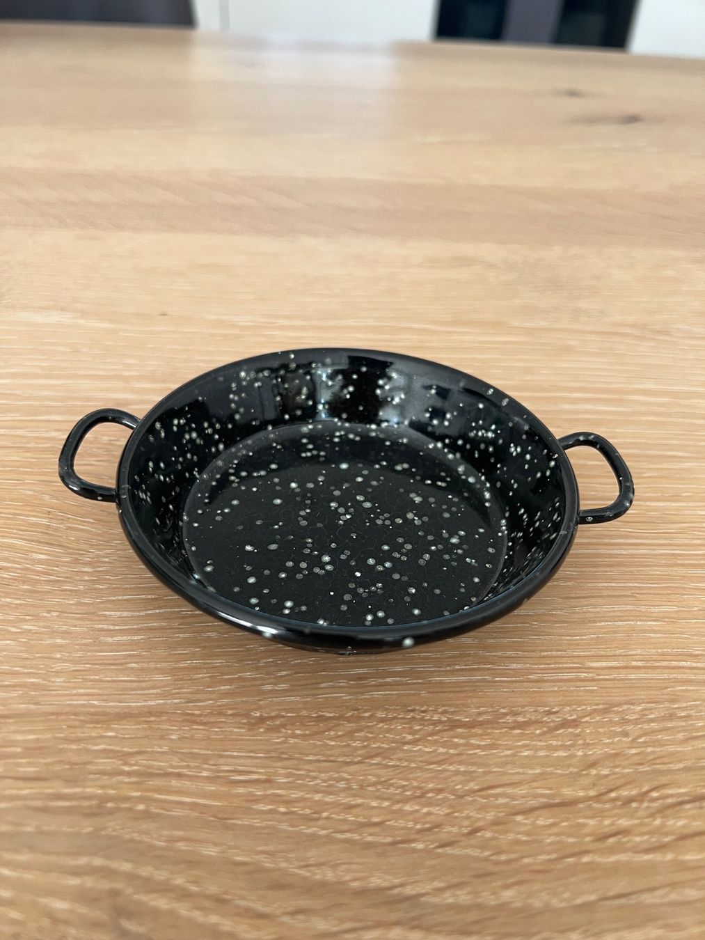 Tutte le decorazioni: Dekor Pfännchen – Usato da Oberwil-Lieli venduto da Jo-Ke