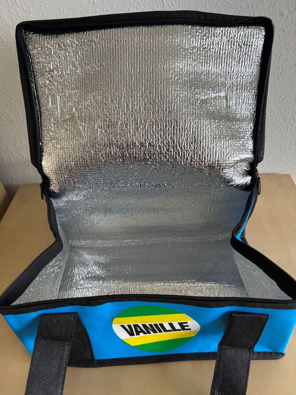 Borse: Gefriertasche Glace – Usato da Luzern venduto da luga01 1