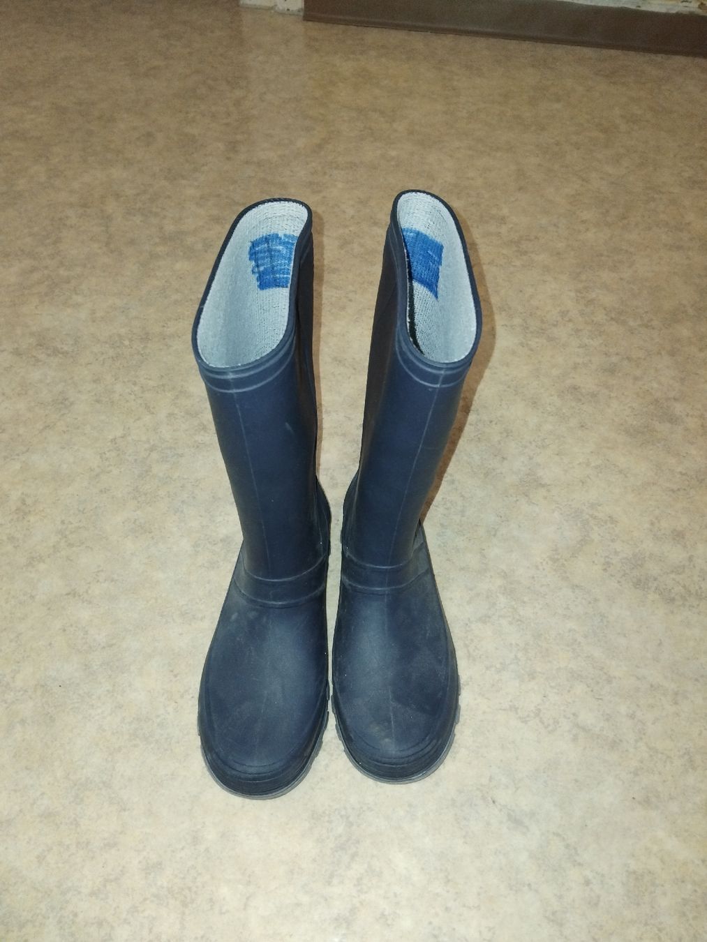 Scarpe per ragazzi: Regenstiefel – Usato da Betschwanden venduto da mel_yrp5