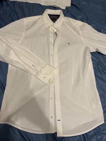 Elegantes, weisses Tommy Hilfiger Hemd, Grösse xL, Top Zusta