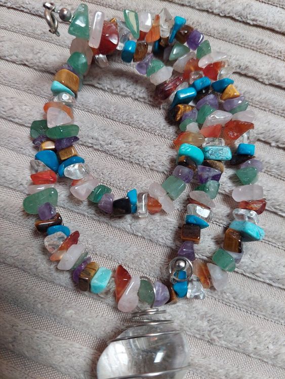 Collier Vintage En Pierres - Quartz, Aventurine, Nacre - Vert & Violet