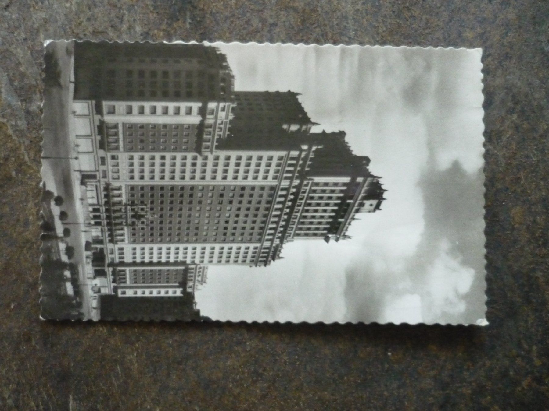 Cartoline postali: Alte Postkarte Madrid Edificio Espana Hotel guter Zustand – Usato da Langnau i. E. venduto da Laendu7000