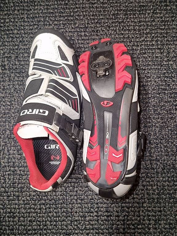 Scarpe da uomo: Bike-Schuhe Giro – Usato da Eschlikon TG venduto da Benq3 1