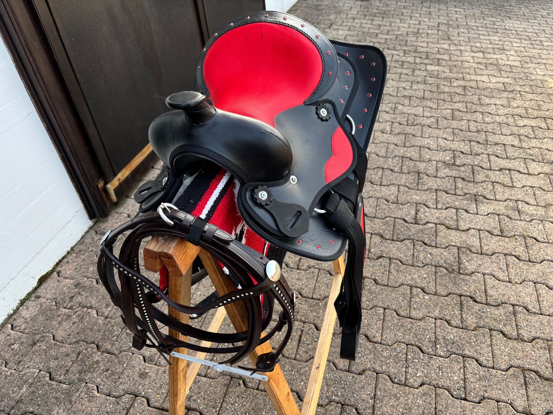 Selle & Accessori: schönes Ponywesternsätteli – Usato da Feldbach venduto da Fea1 5
