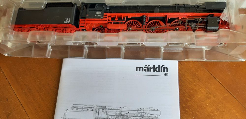 Märklin 3416, loco Decapod 150 série ( Br ) 52 à tender avec cabine ÖBB neuf BO